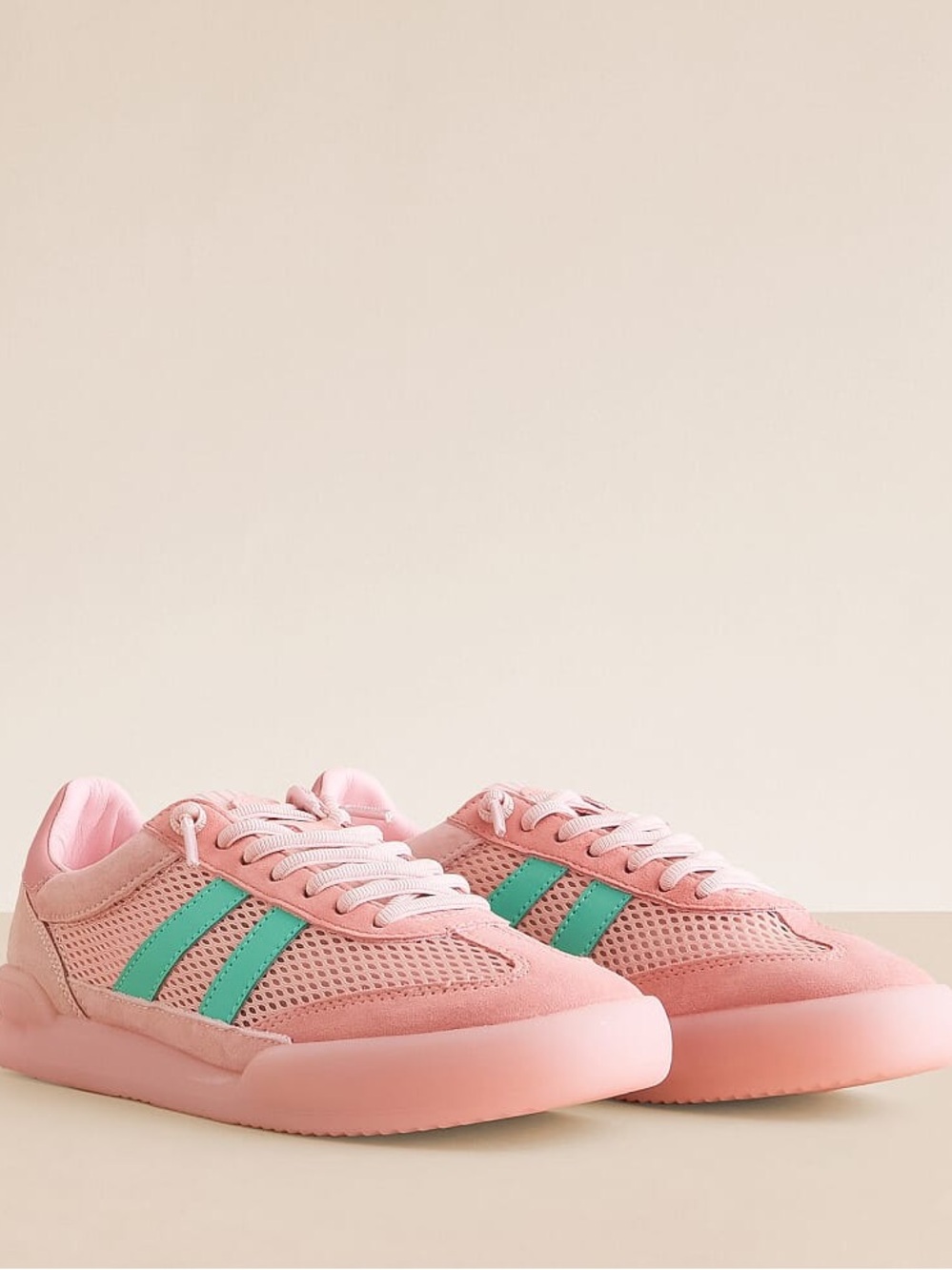 Steve Madden Verdict Sneaker - Picture 1 of 9